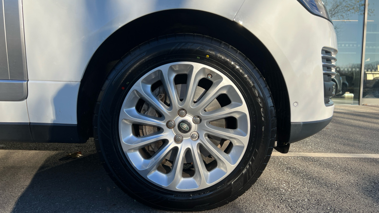 Land Rover Range Rover 3.0 SDV6 Autobiography 4dr Auto Diesel Estate